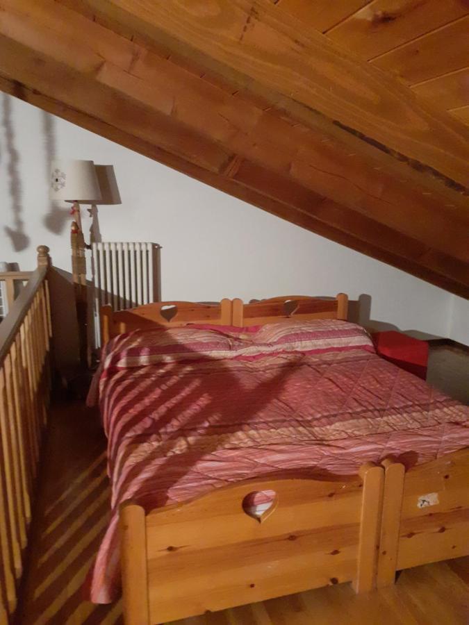 Appartamento Signorile Con Giardino Aosta Eksteriør billede